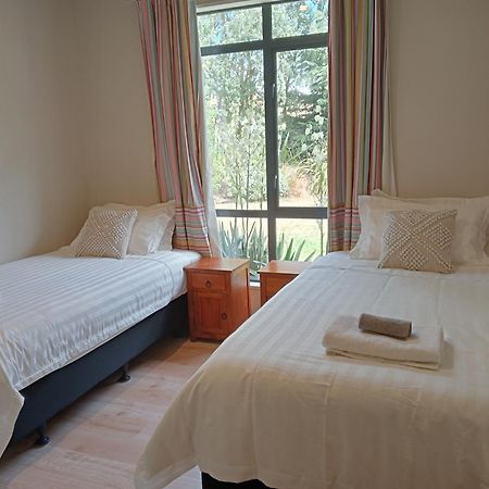 Springfield Retreat 4 Bedrooms Bagian luar foto